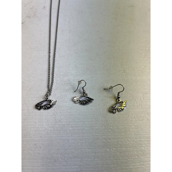 NFL Football Philadelphia Eagles 18" Chain Necklace Eagle Charm and Earrings - Picture 1 of 6